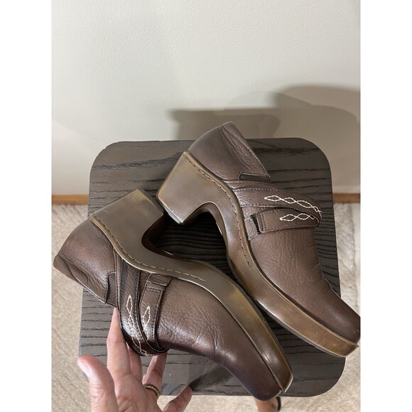 Ariat Shoes Womens Size 9 B Brown Leather Embroidered Floral Clogs Comfort - Picture 3 of 10